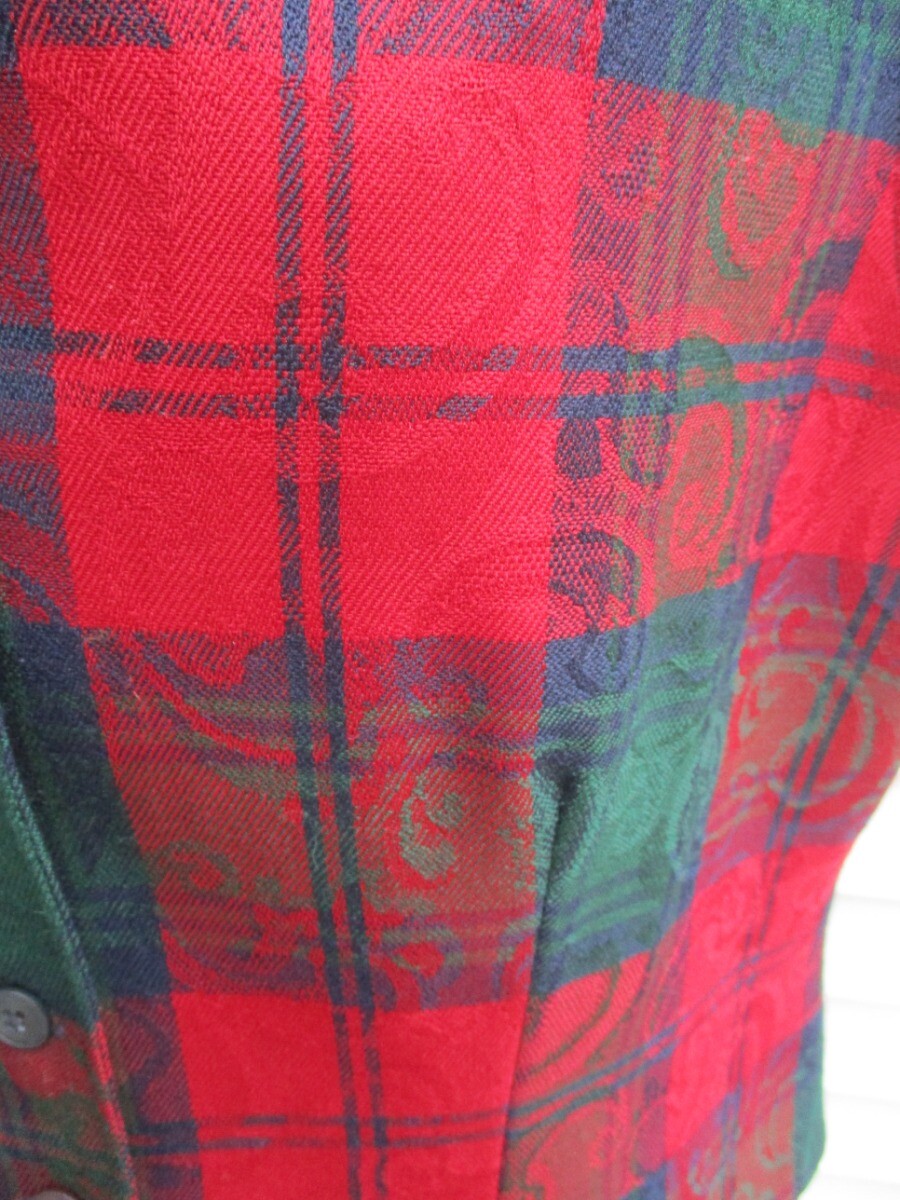 PERFECT PENDLETON Virgin Wool RED GREEN Plaid VES… - image 2