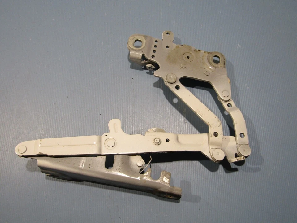 Charnière capot avant droit origine BMW Série 1 2 3 F20 F22 F30 7239416 RF M46U-08 - Photo 4/4