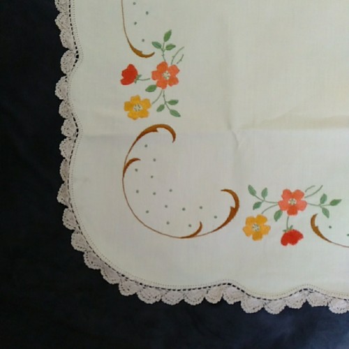 Vintage Tablecloth Hand Embroidered Flowers 85cm x 85cm Square Orange Yellow - Picture 2 of 10