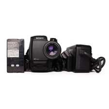 Sony Handycam CCD-TR420E Video8 PAL Camcorder - Black - FULLY FUNCTIONAL