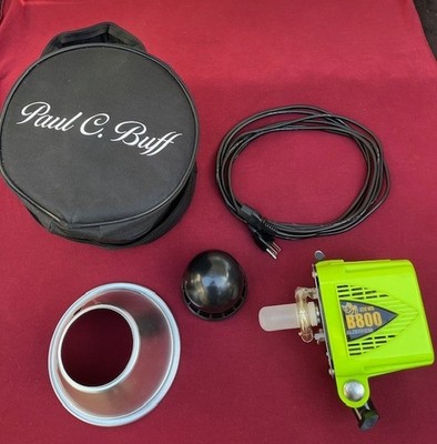 Paul  Buff Alien Bees B800 Monolight Studio  Flash Unit w/cable and carrying bag