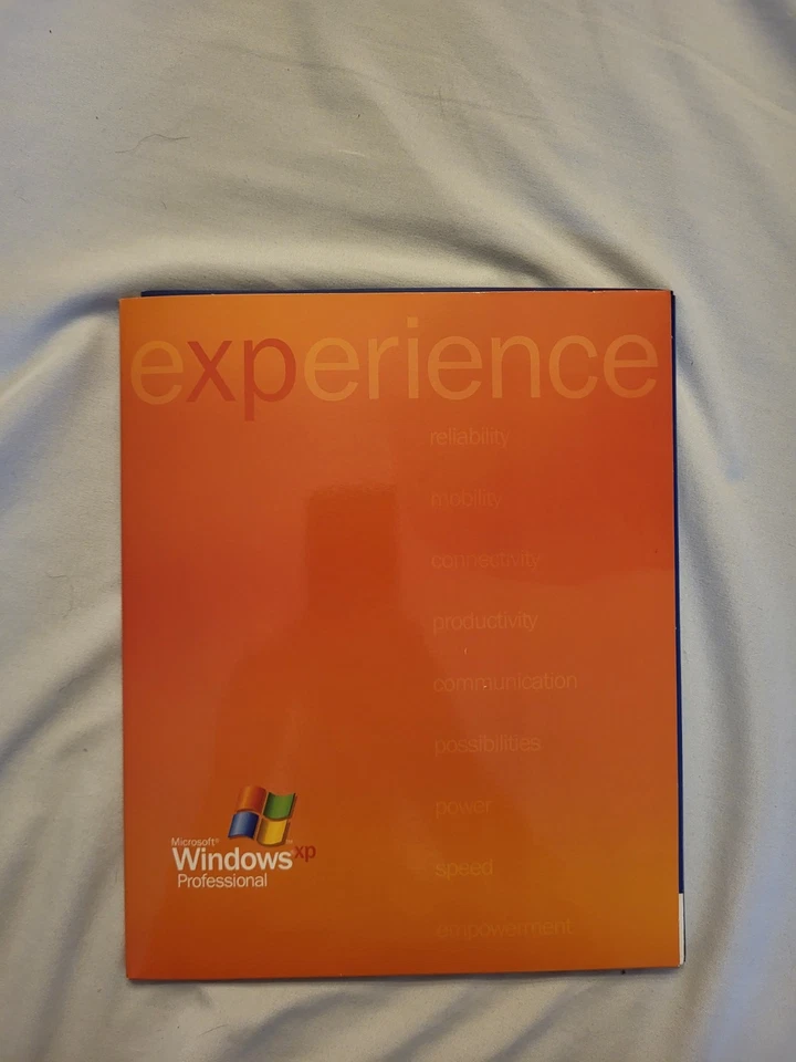 Microsoft Windows XP Professional Upgrade CD (2002) with Product Key - Exc cond - Image 3 of 3