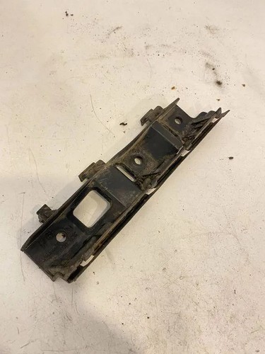VW PASSAT Variant B6 3C5 Stoßstangenhalter vorne rechts 3C0807184 2.00 34878154
