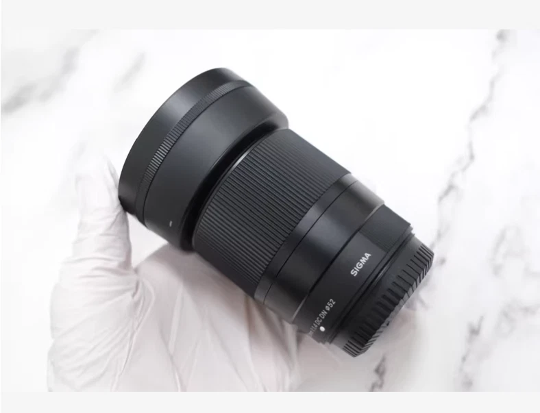 Sigma 30mm f/1.4 DC DN Contemporary Lens for Sony E-mount APS-C - Image 2 of 4