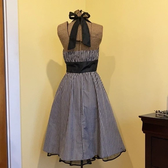 Vestido Halter Betsey Johnson anos 50 Vibes Gingham - Imagem 4 de 4