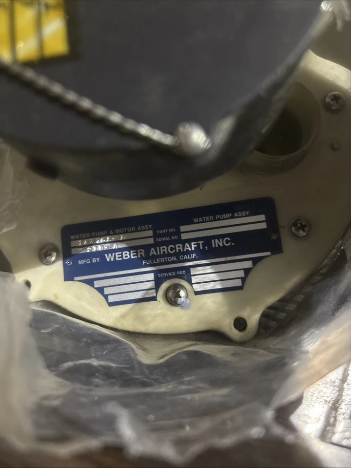 143765-1 BOMBA DE ÁGUA E MOTOR ASSY BOMBA DE ÁGUA ASSY - Imagem 4 de 4