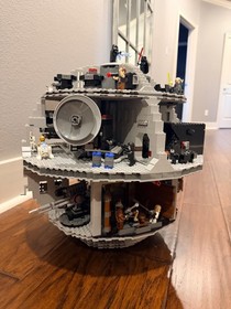 Retired LEGO Star Wars: Death Star (75159)  Minifigures  Deconstructed LEGO