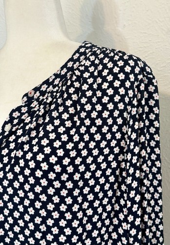 Tommy Hilfiger Woman Size XL Ditzy Floral Poet Blouse Boho Whimsigoth Office - Picture 7 of 13