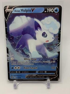 Pokémon TCG Alolan Vulpix V Silver Tempest 033/195 Holo Ultra Rare