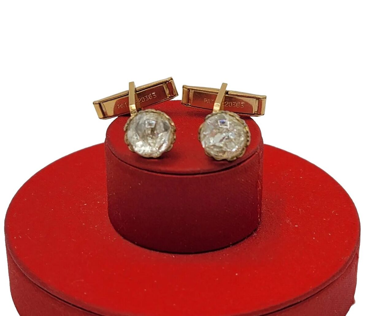 Vtg Unique Cufflinks Crystal or Glass Patent Number 2920363 Vtg Unique Cufflinks Crystal or Glass Patent Number 2920363