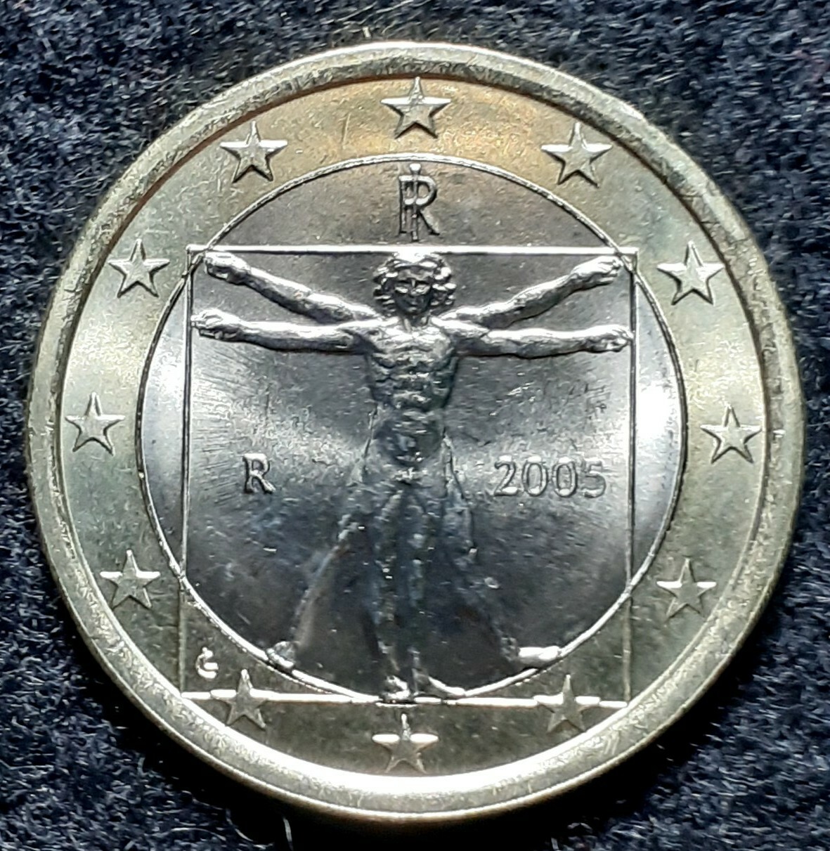 Foto 1 di 2