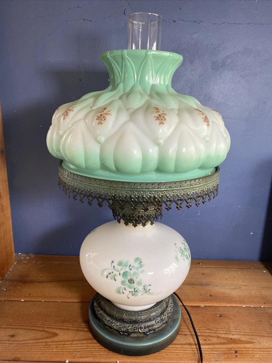 Vintage green hurricane lamp deals