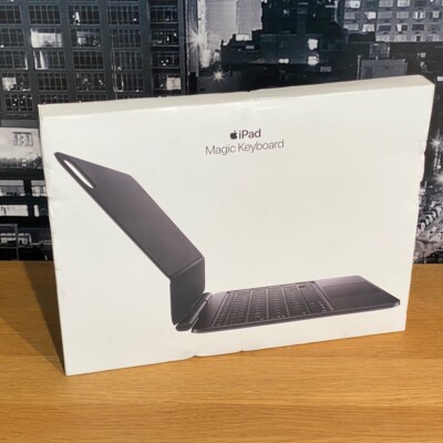 Apple Magic Keyboard iPad Pro 11