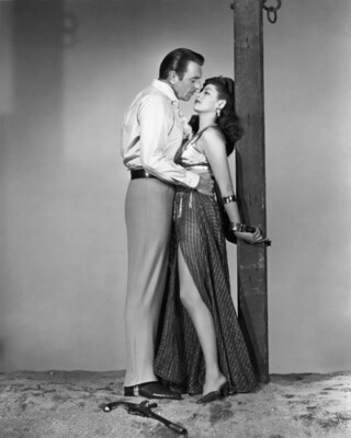 Slave Girl [Yvonne De Carlo/George Brent] 8''x10'' 10''x8'' Photo 78217