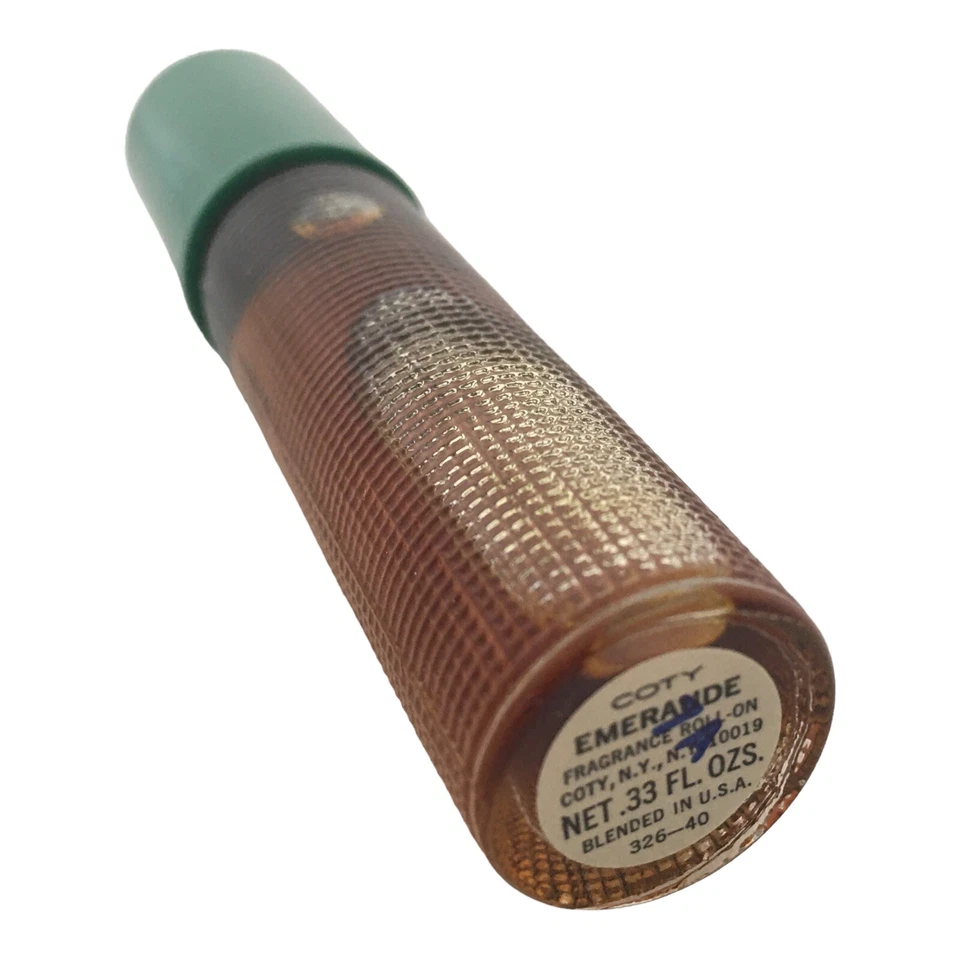 Emeraude Touch~On Parfum Concenrate, 0,33 OZ + Polvo de talco Emeraude de Coty Foto 2 de 4