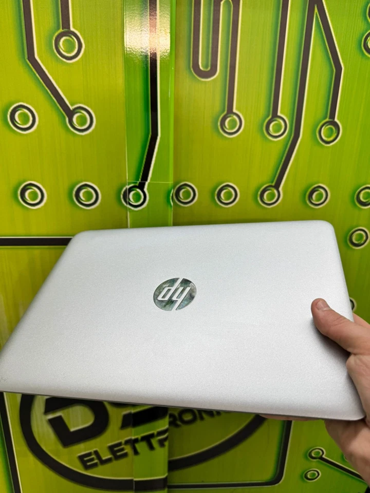 HP EliteBook 820 G3 · i3-6100U · 4GB · 128GB, foto 2 di 5