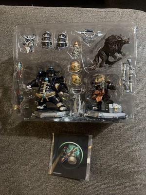 Gold Label McFarlane Toys World of Warcraft Deluxe 2-Pack Dwarf Hunter Pandaren
