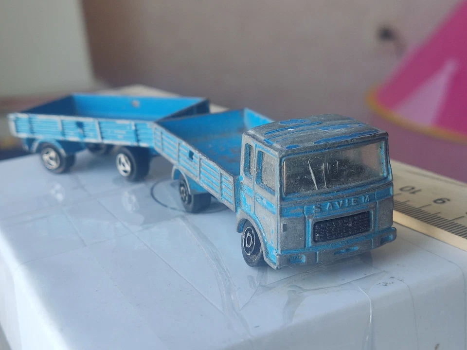 Majorette Saviem France Diecast Car, 1:100, truck with trailer Vintage Retro Car - Image 4 of 4