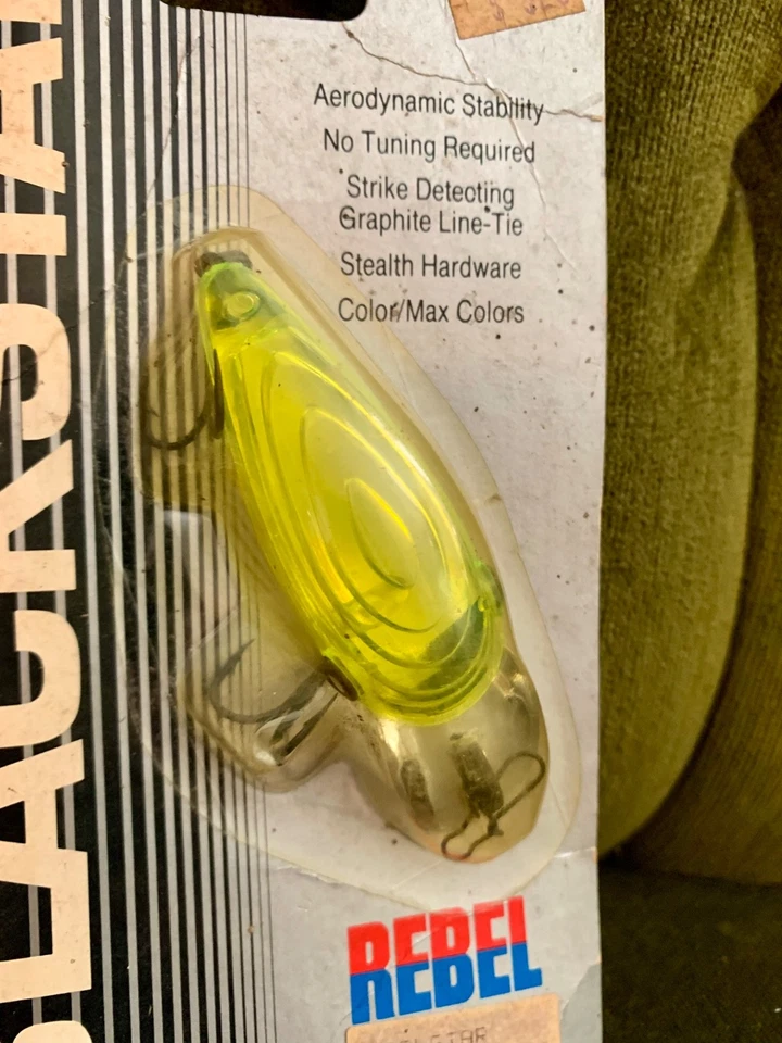 NOS REBEL Blackstar CrankBait Fishing Lure Lot of Two Yellow-white/ Black-chrome - Image 4 of 4