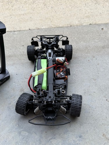 SC18 King Motor clone of Team Associated 1/18 4WD Electric Off Road Truck RTR - Bild 2 von 17