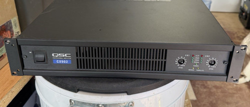 QSC CX902 900-watt 2 Channel Power Amplifier with rack mounts