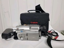 Canon V400 Camcorder : retro, vintage handheld 8mm tape recorder.