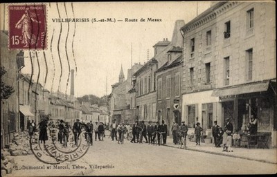 Ak Villeparisis Seine et Marne, Route de Meaux, Passanten, Geschäft - 3423956