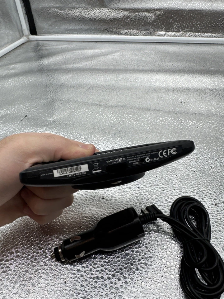 TomTom 4et03 Black GPS 4.5" Screen.     12 - Image 4 of 4