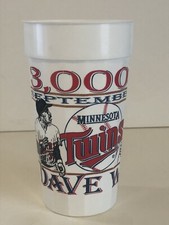 Dave Winfield 3000 Hit Minnesota Twins Plastic Stadium Cup Metrodome Baseball