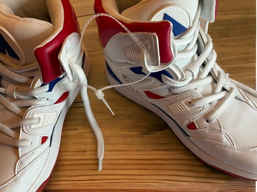 Airwalk Sneakers 8.5 - Picture 2 of 6