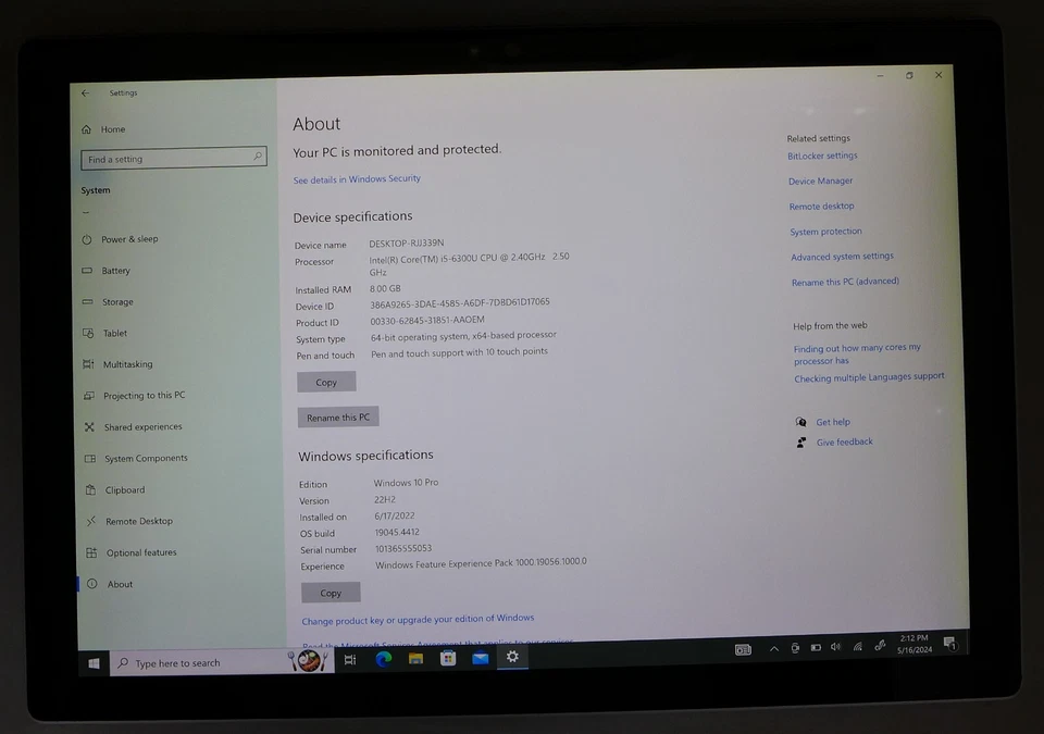 Microsoft Surface Pro 4, Silver, Windows 10 pro, i5, 8GB,256GB- Yellowish Screen - Image 4 of 4