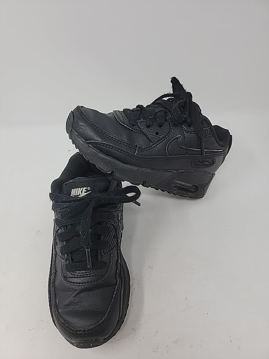 Nike Air Max 90 Triple Black Kids Size 11C Sneakers CD6867 Nike Air Max 90 Triple Black Kids Size 11C Sneakers CD6867