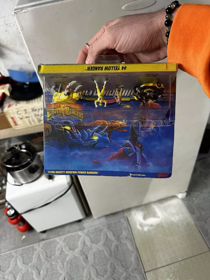 RARO Micro Machines Mighty Morphin Power Rangers Yellow Ranger 1994 raro mal embalaje Foto 4 de 4