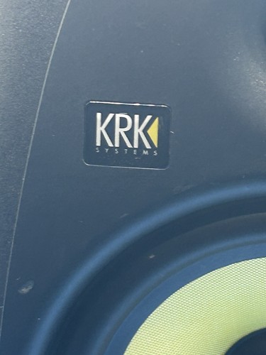 KRK SYSTEMS ROKIT RPG2 POWERED 6 STUDIO MONITOR - Picture 3 of 10