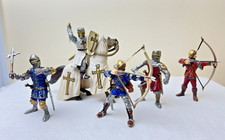 Schleich Medieval Figures Knights, Horse, Shield, Sword, Bow - Lot of 5 plus 1
