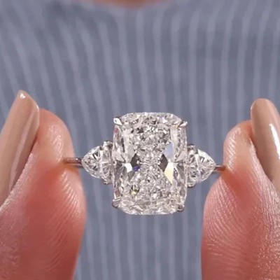 4 Ct Cushion-Cut EF/VS1 Lab Grown Diamond Solitaire Wedding Ring 14K White Gold
