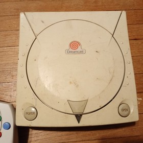 Sega Dreamcast Console WORKS w/ Controller