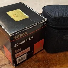 30mm F1 4 DC Official