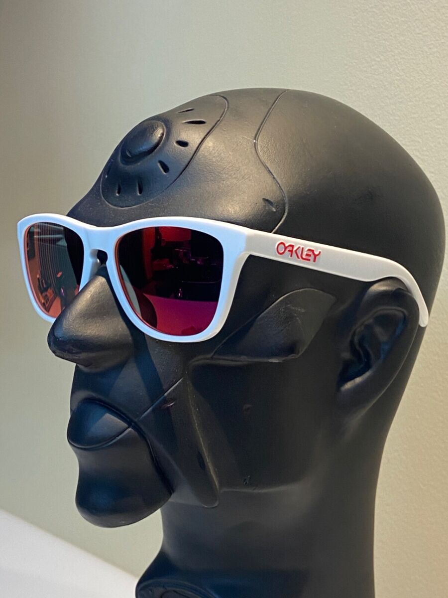 OAKLEY -FROGSKINS POLISHED WHITE/RUBY IRIDIUM OO9013 24-307 OAKLEY -FROGSKINS POLISHED WHITE/RUBY IRIDIUM OO9013 24-307