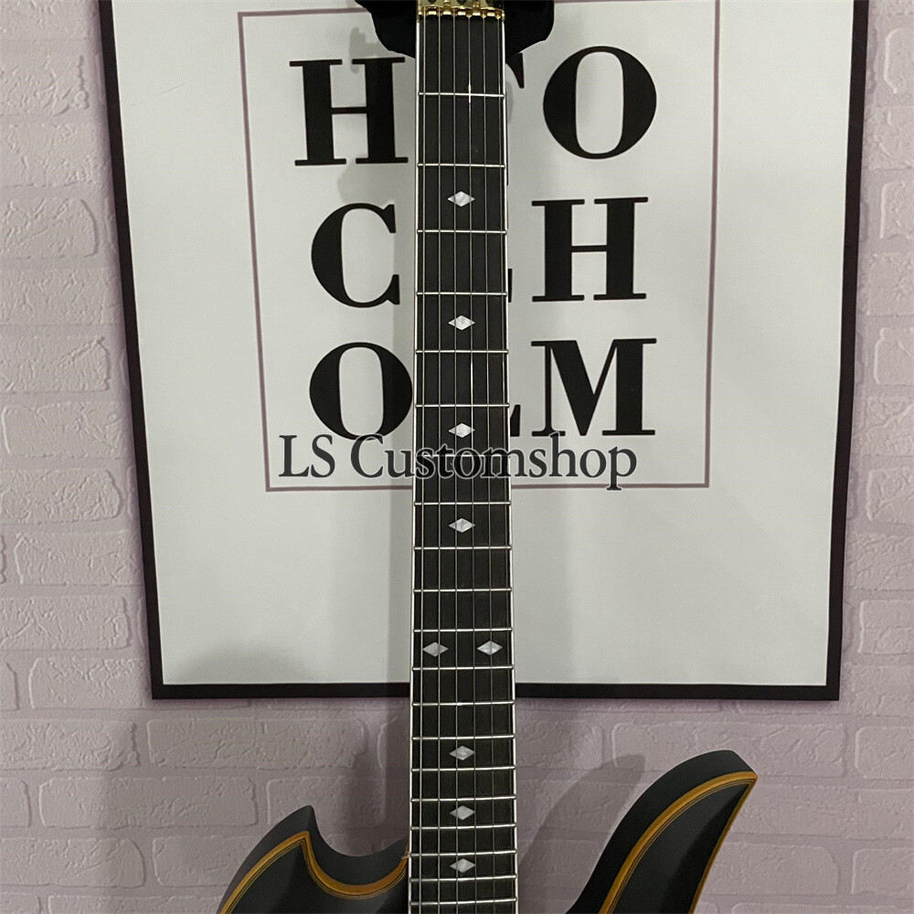 B.C Rich 日本製 Mockingbird black gold 1985 B.C. Rich NJ Series Mockingbird Made in Nagoya Japan