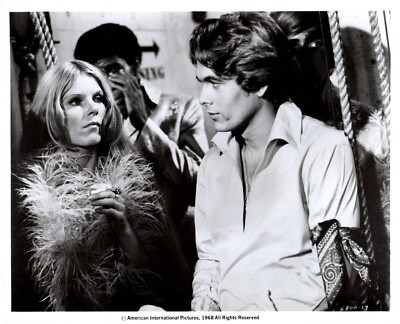 Christopher Jones + Diane Varsi in Wild in the Streets (1968)   Photo K 692