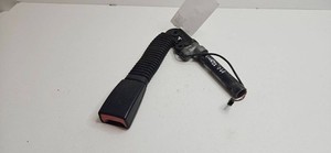 BMW 5 F10 F11 2012 Vorne rechts Gurtschloss vorne 615796400D HTI2187