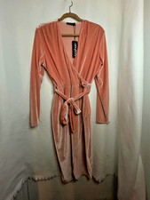 Boohoo PLUS SIZE Velvet Midi wrap Dress BLUSH- size 16 plunging neck line bow