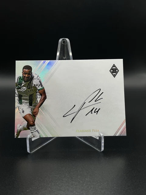 2025-26 Futera Borussia Mönchengladbach - Alassane Plea On Card Auto 1/1