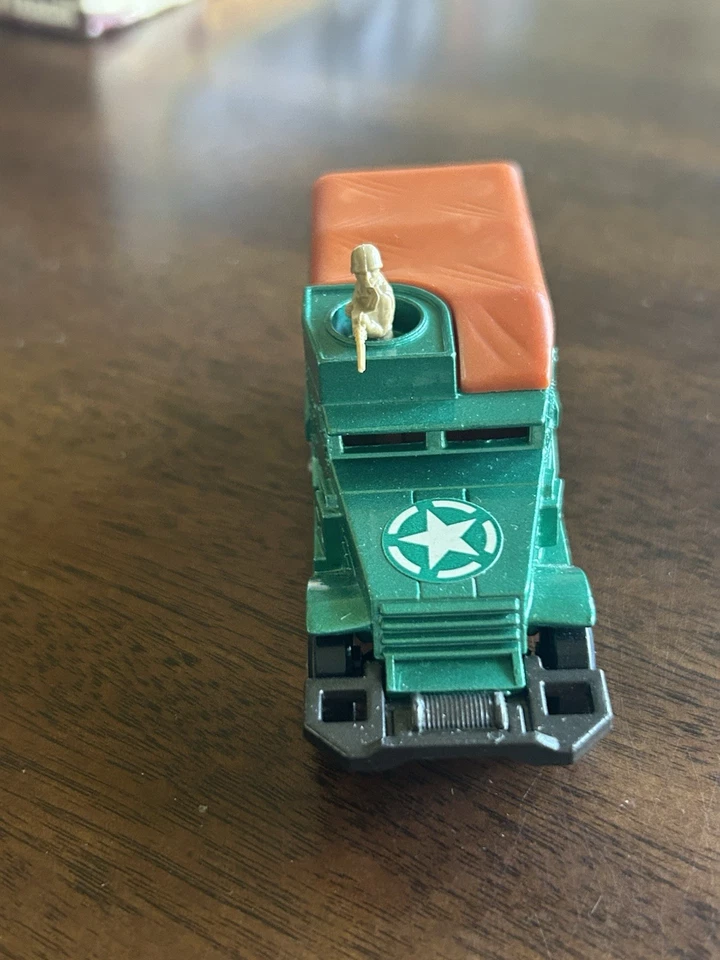 MATCHBOX BATTLE KINGS K-108 M3A1 HALF TRACK M73 - Image 4 of 4