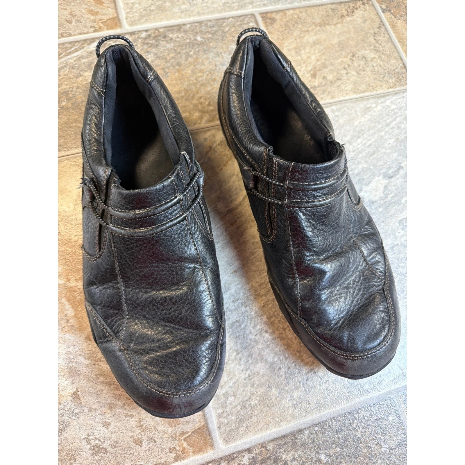 Taos Footwear Path Leather Slip On Loafer Shoes Black Women US 9 EUR 39