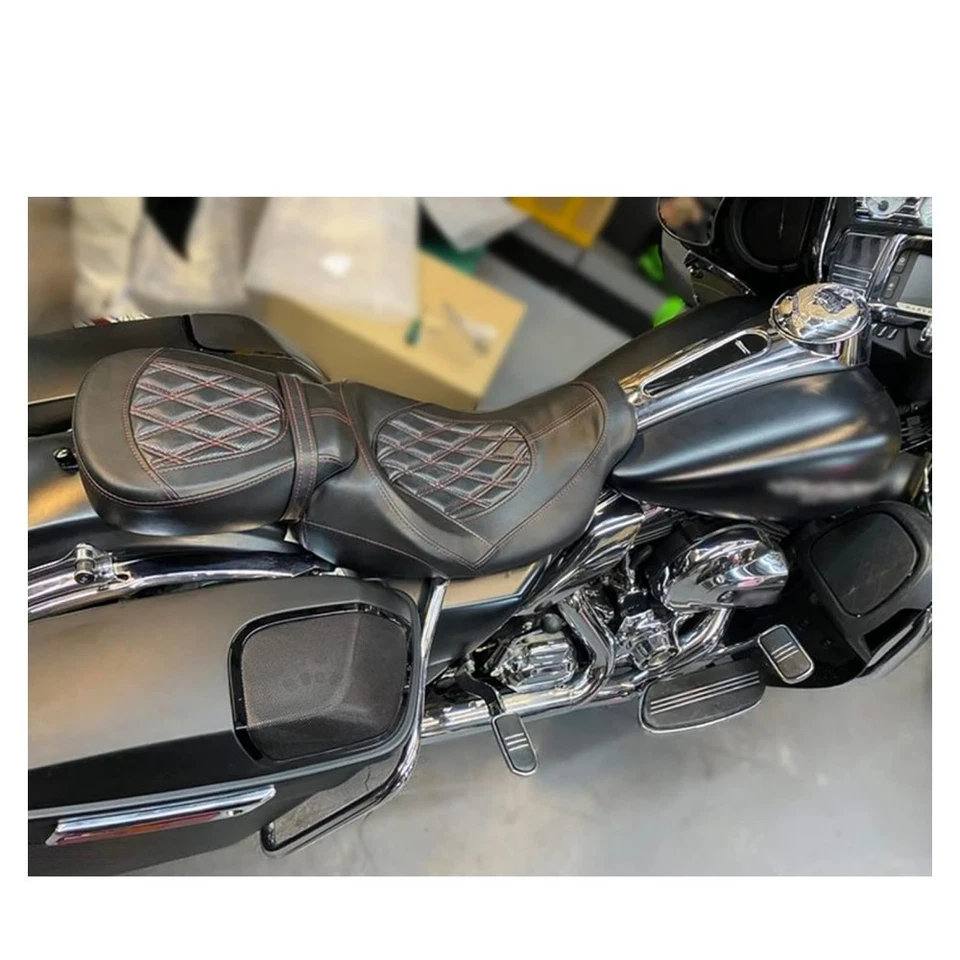 Asiento de conductor de pasajero de bajo perfil de cuero asiento 2-UP para Harley Touring 2009-2024 Foto 4 de 4