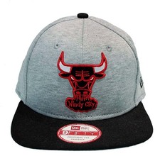 Authentic New Era NWT Chicago Bulls Rare 9Fifty/920 Adjustable Snapback Hat NBA