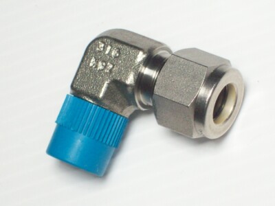 1- Swagelok Stainless Steel Elbow Fitting, 3/8'' Tube x 1/4'' Male NPT, SS-600-2-4
