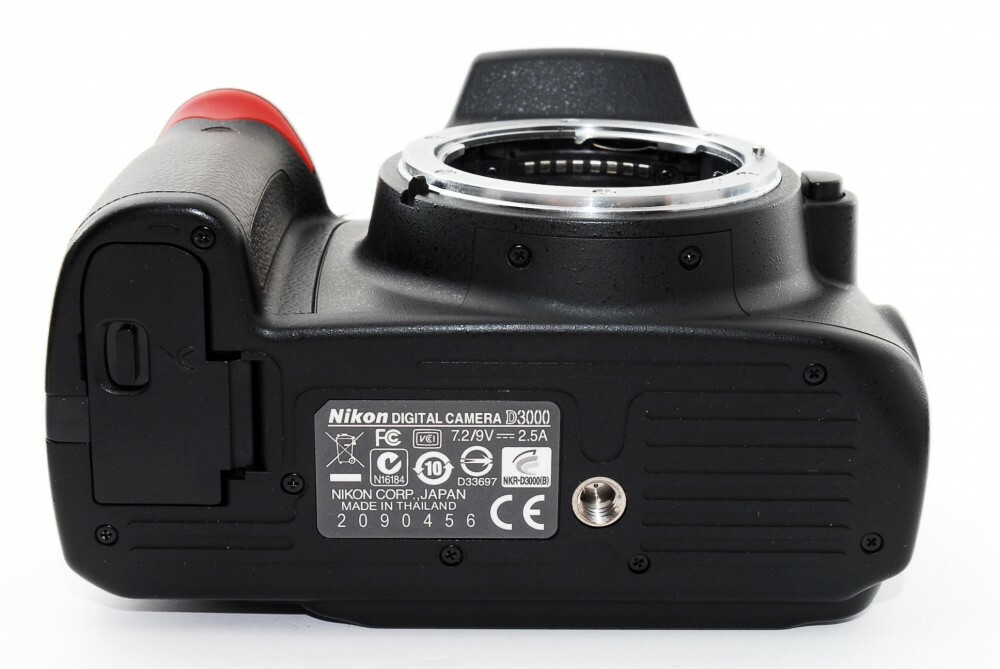Nikon D3000 18-55 VRレンズKit Nikon D3000 18-55 VRレンズKit